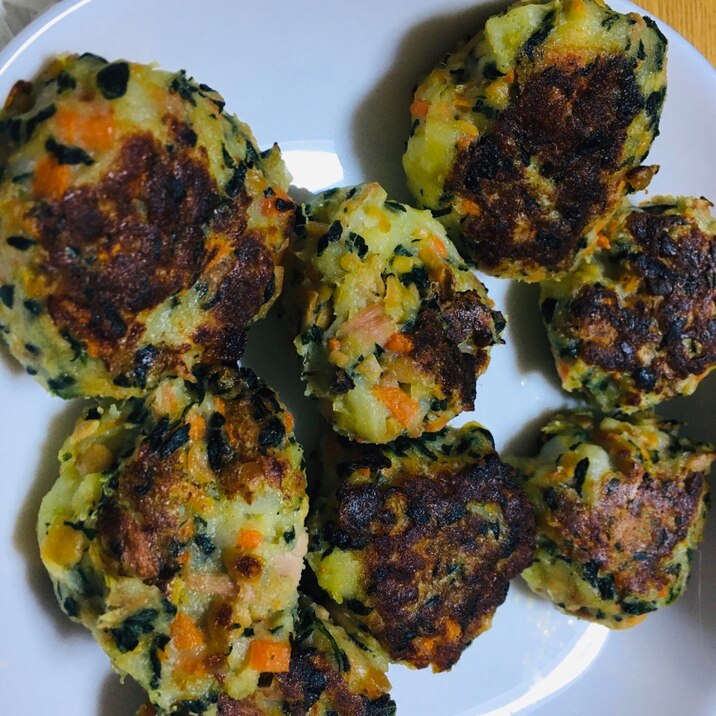 離乳食後期から 野菜たっぷりおやき レシピ 作り方 By あいみ3510 楽天レシピ 離乳食後期から 野菜たっぷりおやき レシピ 作り方 By あいみ3510 楽天レシピ